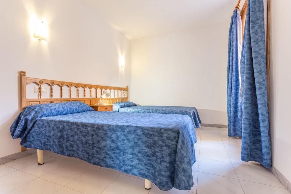 Viviendas Margarita II Colonia de Sant Jordi ภายนอก รูปภาพ
